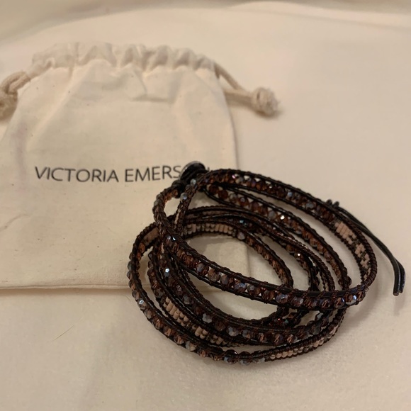 Jewelry - ✨JUST IN💃🏻 Amber Brown Victoria Emerson